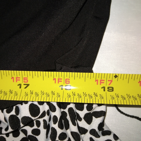 Danny and Nicole Black Animal Print Dress 18 - Picture 9 of 9